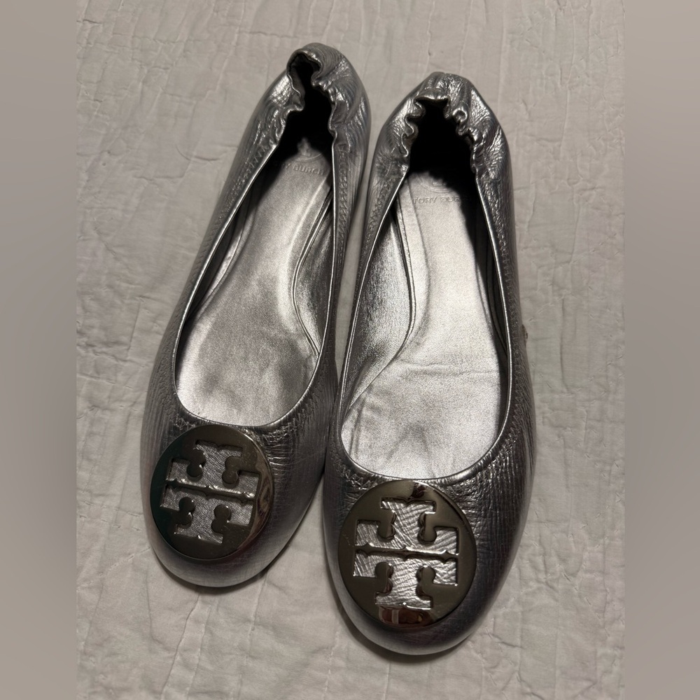 Tory Burch Metallic Silver Reva Logo Ballet Flats